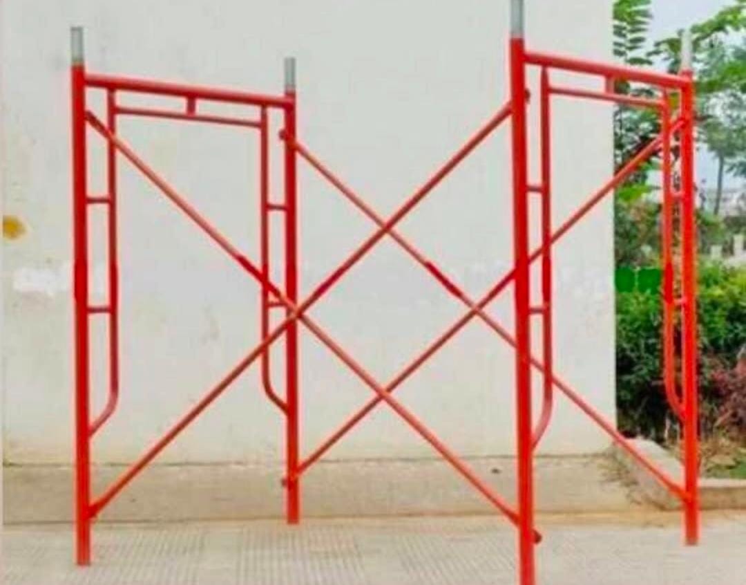 images Scaffolding Sewa / Rental Beton Cutter 